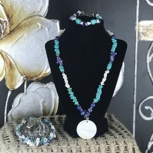 BLUE STONES NECKLACE WITH BRACELETS
